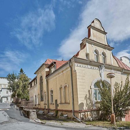 Apartman Villa Eiche Mariánské Lázně Exterior foto